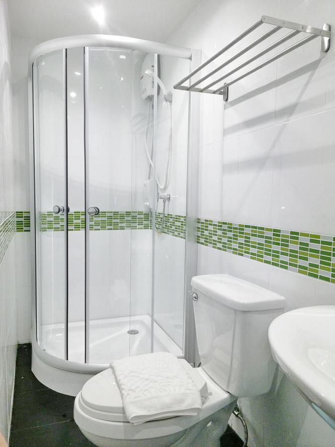 Resort M - Mrt Huai Khwang Bangkok Exterior foto